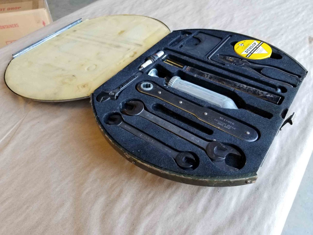 Jaguar MK1 MK2 TOOL KIT Tecalemit Dunlop Garringtons OEM Original