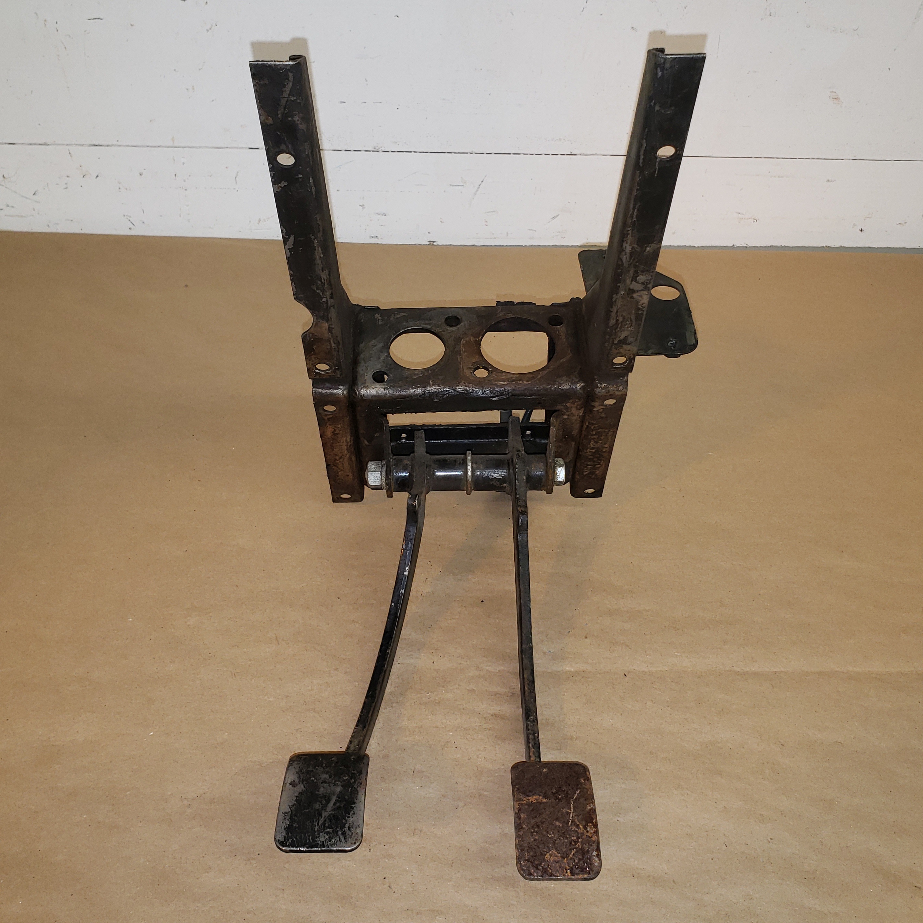 MG Midget Austin Healey Sprite Original Brake Clutch Pedal Box with