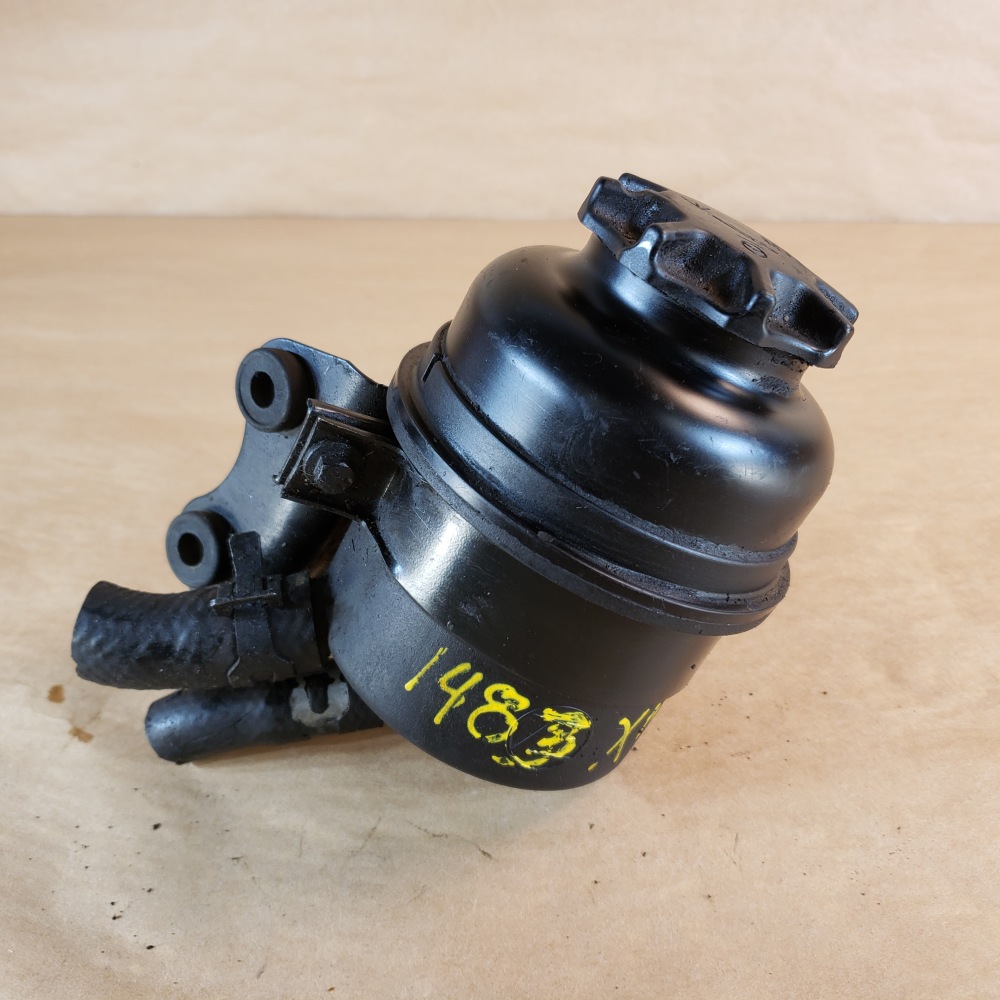 Jaguar XK8 XKR 19962006 Original Power Steering Fluid Reservoir OEM