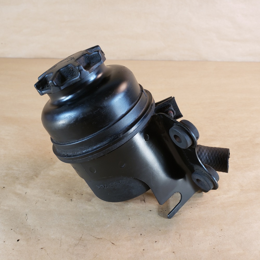 Jaguar XK8 XKR 19962006 Original Power Steering Fluid Reservoir OEM