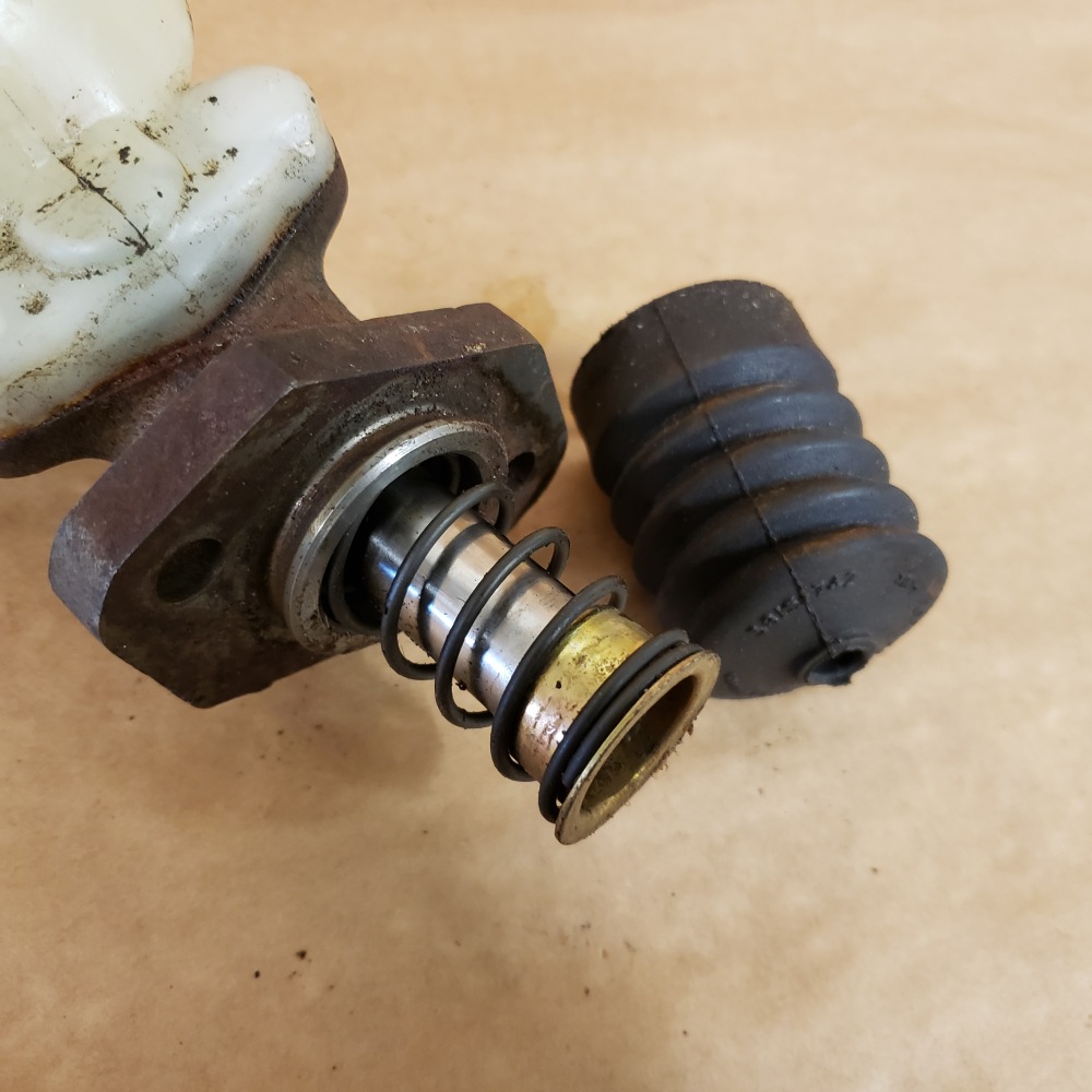 TRW® PML453 - Brake Master Cylinder
