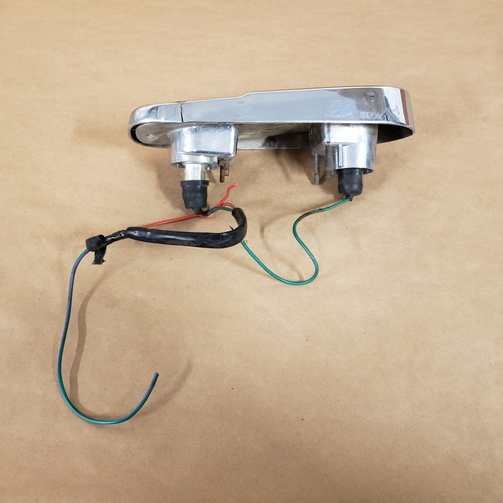 Tr4a Rear Light Triumph TR4 TR4A TR250 Original Rear Tail Light Lamp Housing Lucas L699 ...