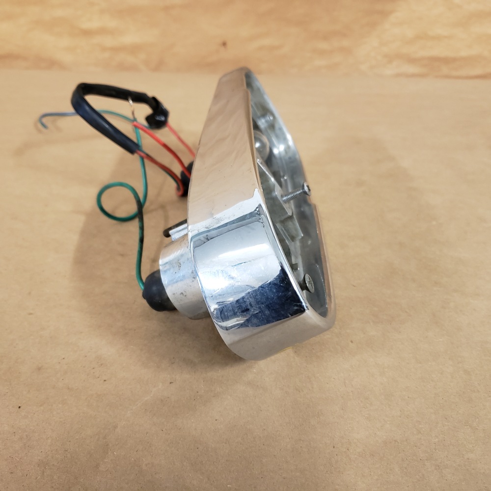 Tr4a Rear Light Triumph TR4 TR4A TR250 Original Rear Tail Light Lamp Housing Lucas L699 ...