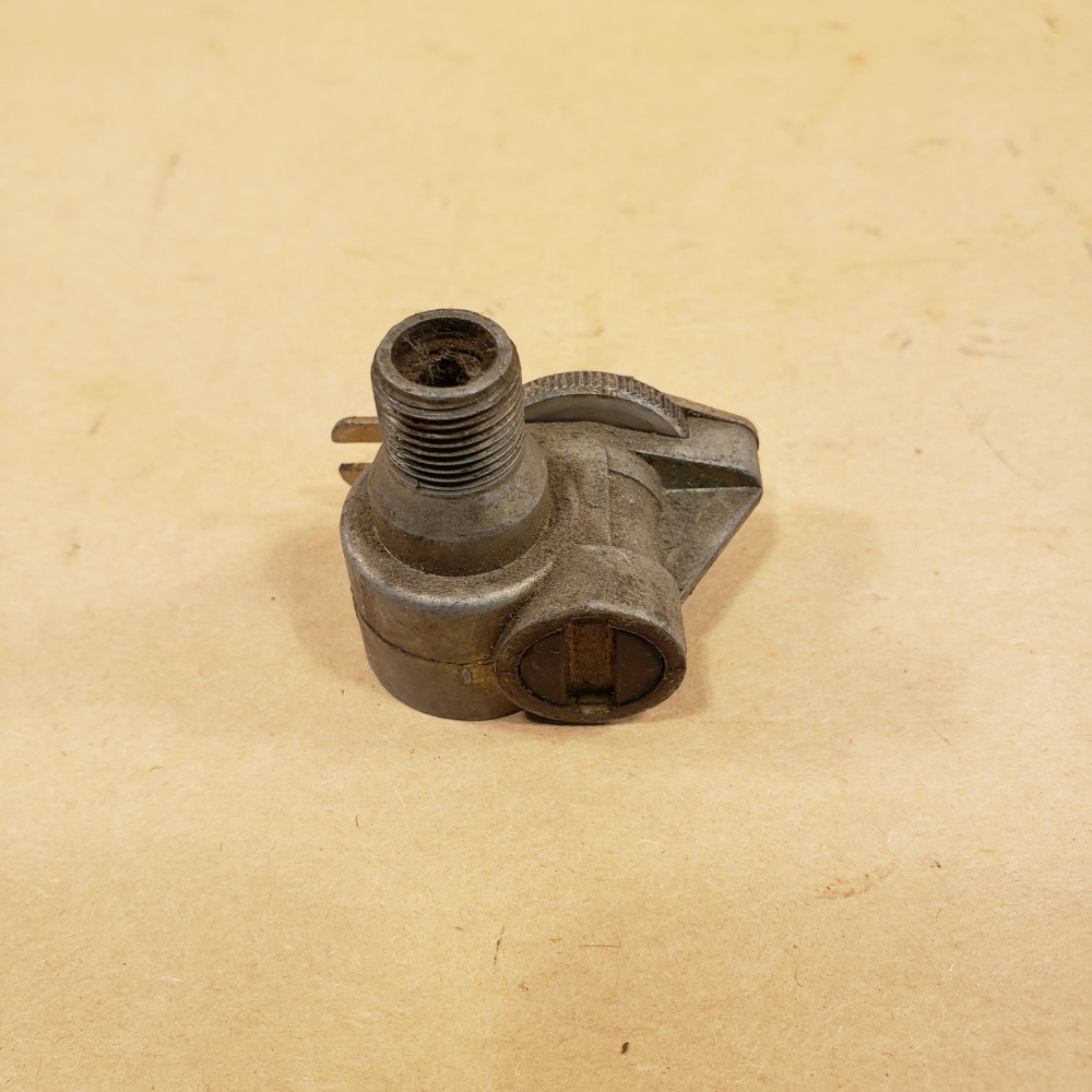 Jaguar XKE EType S3 XJ6 S1 Smiths Speedometer Angle Drive BG2413/00